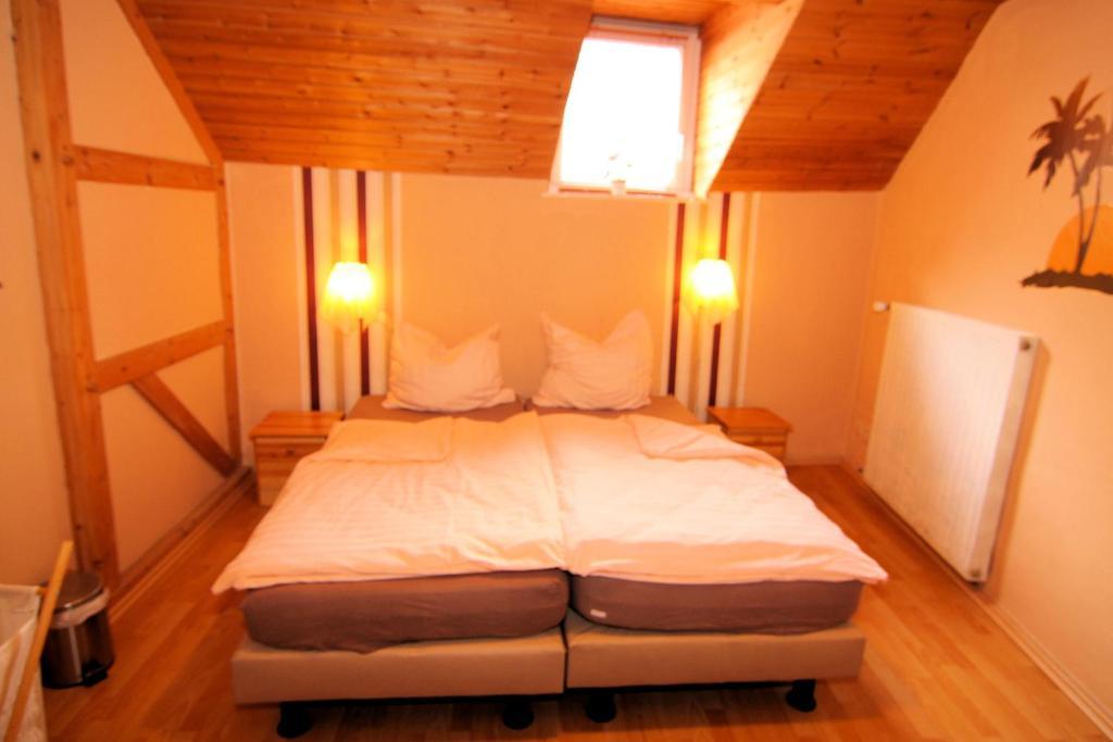 Hotel Zur Dorfschaenke คล็อตเทน ห้อง รูปภาพ
